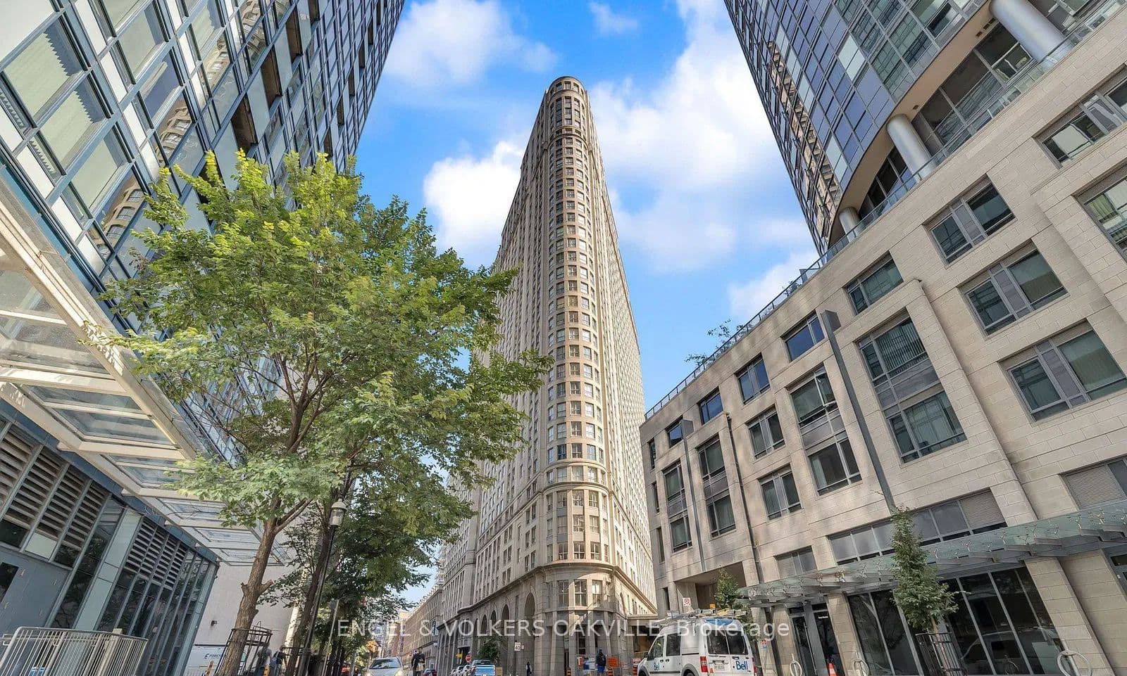 Suite 1811 · Floor 18, Unit 1811 · 25 The Esplanade