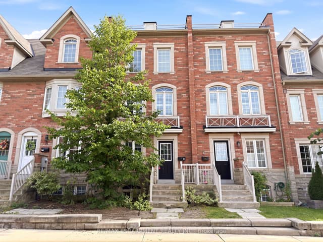 Att/Row/Townhouse at 73 Ted Wray Circle, Toronto, ON M3L 0G7, Toronto W05