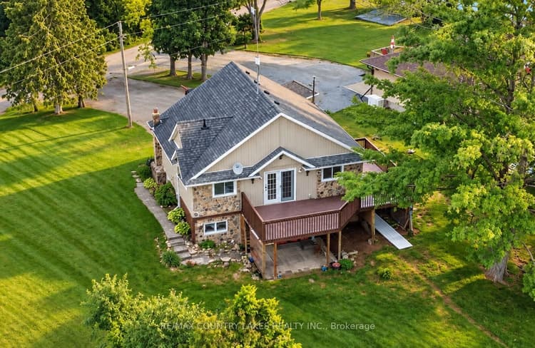 16 Hummingbird Lane