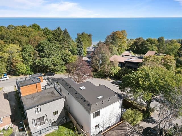 Detached at 44 Sunnypoint Crescent, Toronto, ON M1M 1B9, Toronto E08