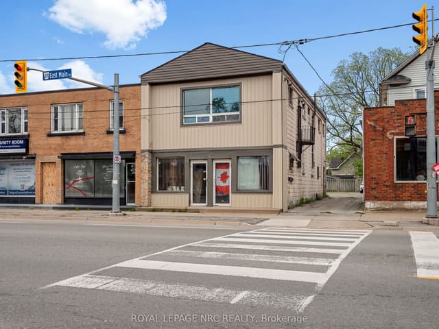 Duplex at 478 East Main Street, Welland, ON L3B 3X6