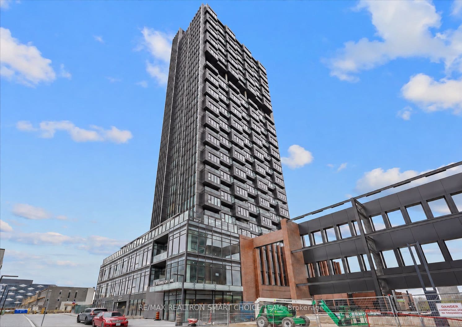 Suite 606 · Floor 6, Unit 606 · 5 Quarrington Lane