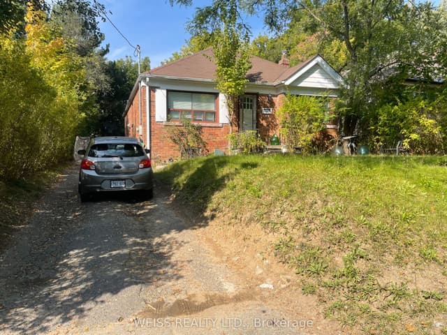 Detached at 490 Coldstream Avenue E, Toronto, ON M5N 1Y5, Toronto C04