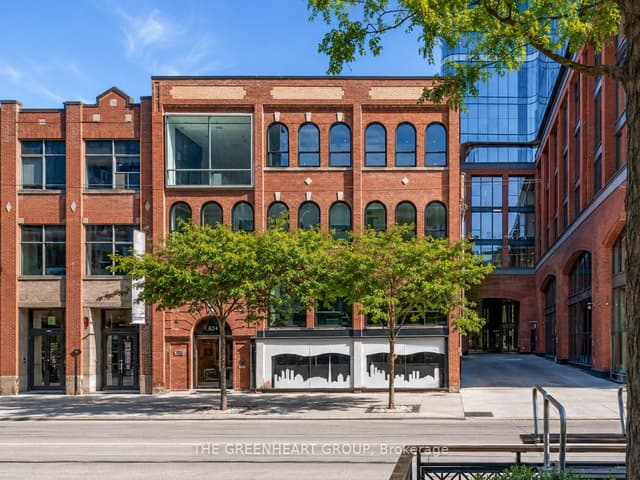 Office at 624 King Street W 3F, Toronto, ON M5V 2X9, Toronto C01