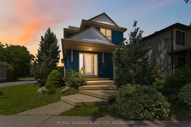 Detached at 291 Vine Street, St. Catharines, ON L2M 4T4