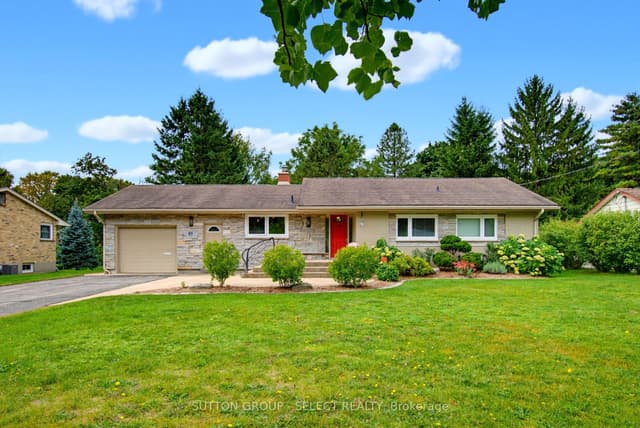 Detached at 61 Daleview Crescent, London North, ON N5X 1H2