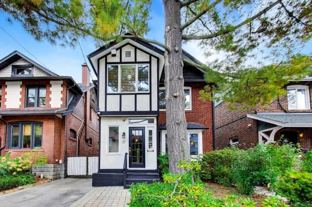 Detached at 105 Clifton Road, Toronto, ON M4T 2G3, Toronto C09