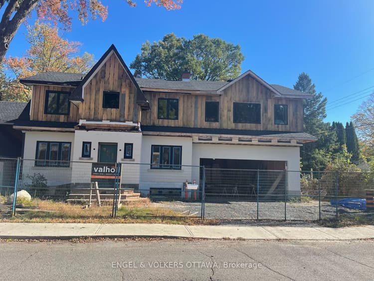 97 Marlowe Crescent