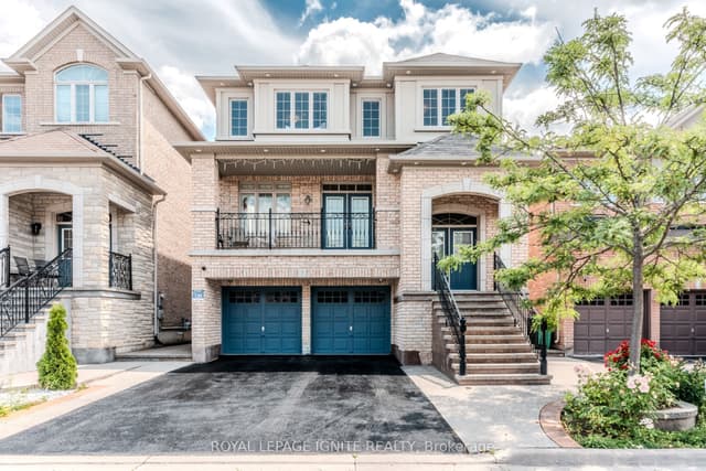 Detached at 7 Picasso Drive, Brampton, ON L6P 3L5