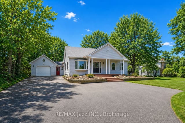 Detached at 1086 Somerville Street, Oshawa, ON L1G 4K5