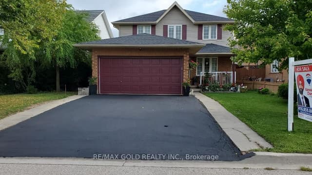 Detached at 6 Moffatt Lane, Guelph, ON N1G 5E8