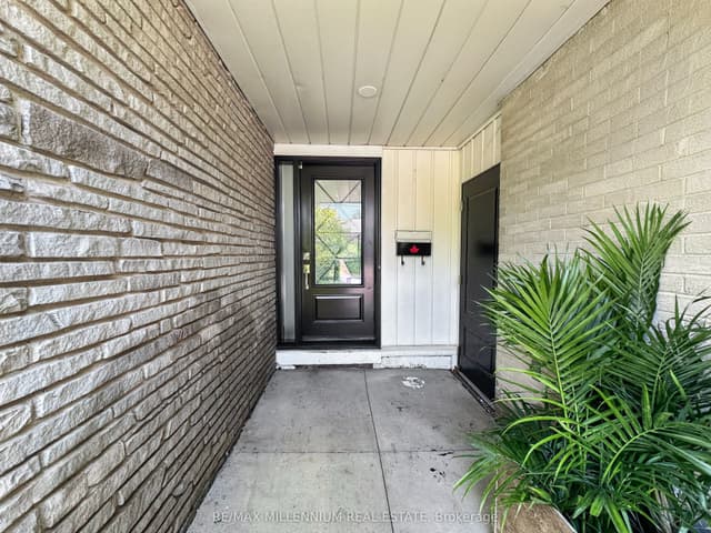 Detached at 19 Cardwell Street, Orangeville, ON L9W 2V7
