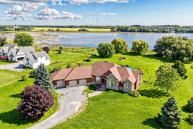 Detached at 19305 Loyalist Parkway, Prince Edward County, ON K0K 1T0