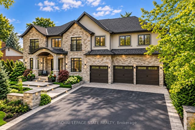Detached at 100 Seneca Drive, Hamilton, ON L9G 3B8
