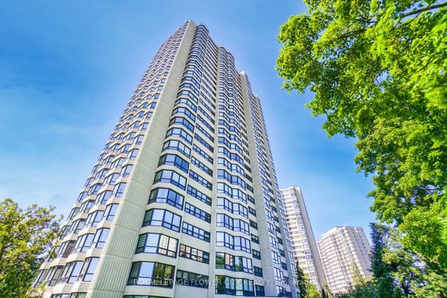 Condo Apartment at 8 Lisa Street 307, Brampton, ON L6T 4S6