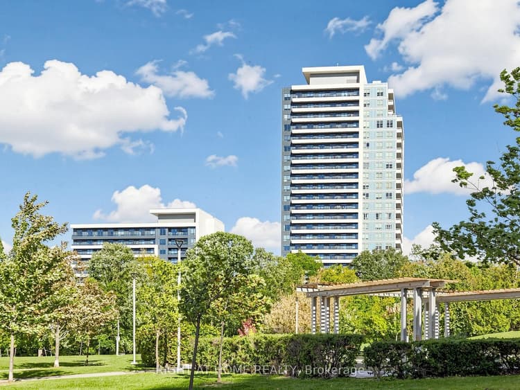 7890 Bathurst Street