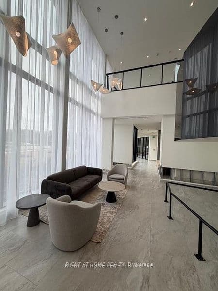 Condo Apartment at 6 DAVID EYER Road 307, Richmond Hill, ON L4S 0N5