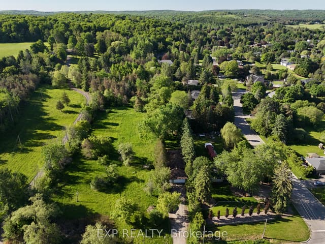 Detached at 4165 Lloydtown-Aurora Road, King, ON L7B 0E6