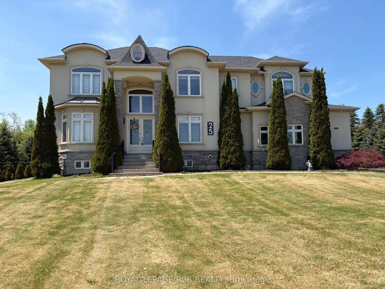 25 Brookhaven Crescent