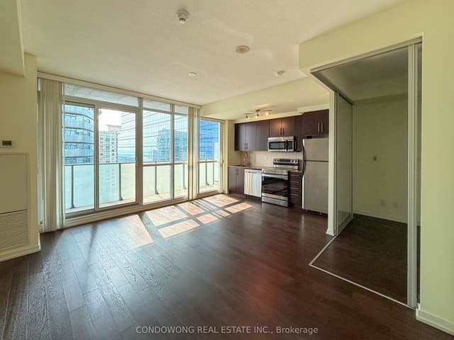 Condo Apartment at 55 Bremner Boulevard 2611, Toronto, ON M5J 0A6, Toronto C01