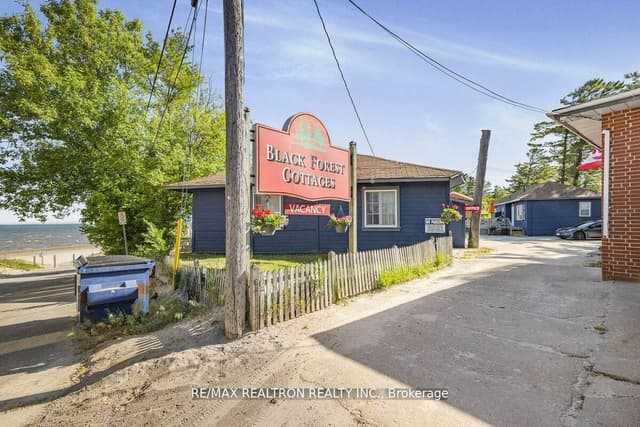 Investment at 11 12th Street N, Wasaga Beach, ON L9Z 2J9