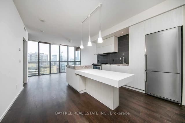 Condo Apartment at 101 Charles Street E 2003, Toronto, ON M4Y 0A9, Toronto C08