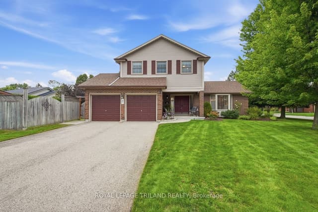 Detached at 7 Glenview Crescent, London North, ON N5X 2P8