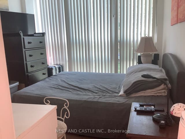 Condo Townhouse at 70 Absolute Avenue 132, Mississauga, ON L4Z 0A4