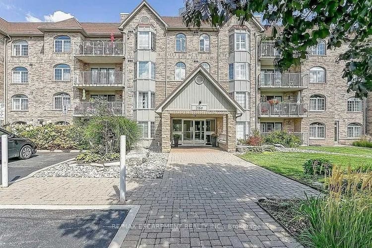 216 Plains Road