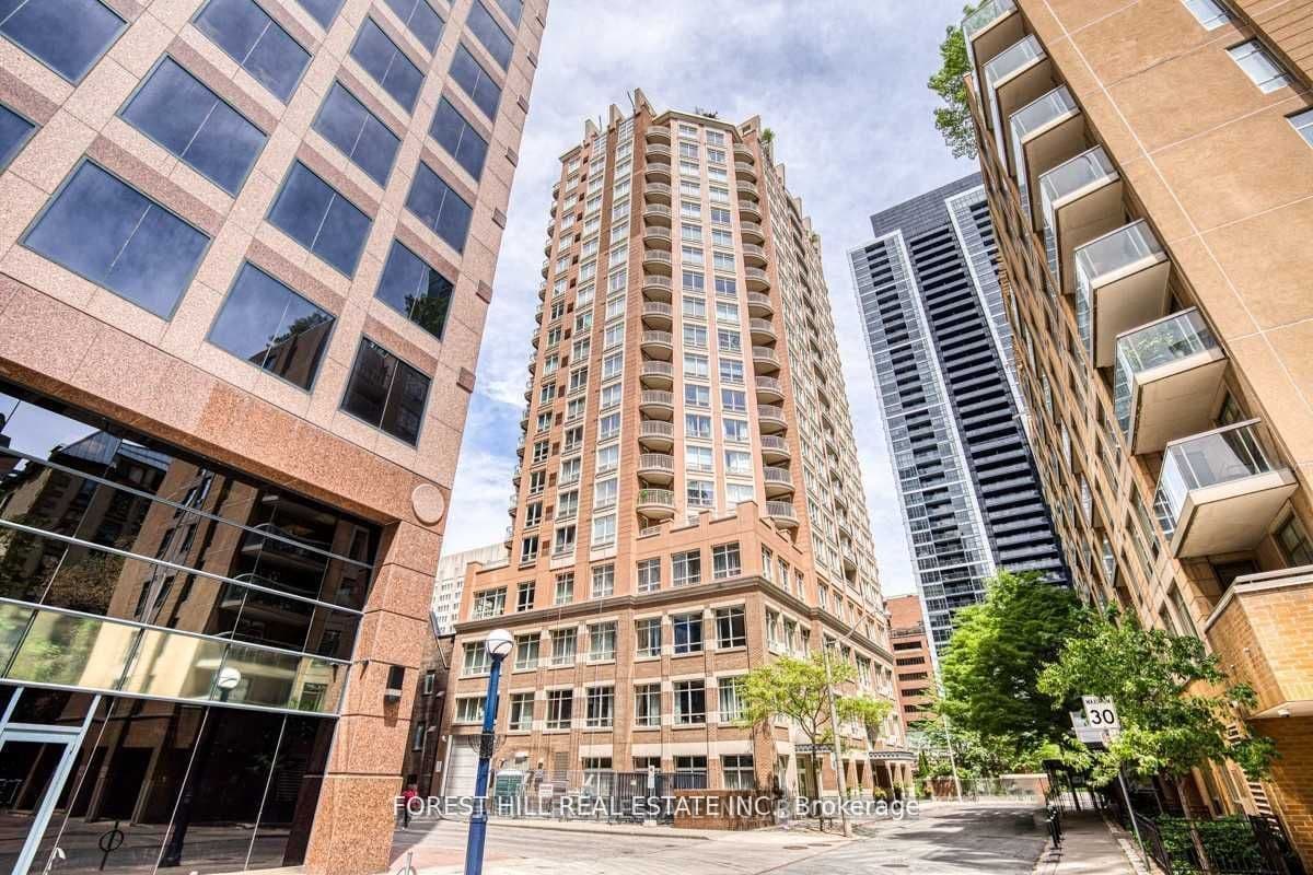 Suite 801 · Floor 8, Unit 801 · 100 Hayden St