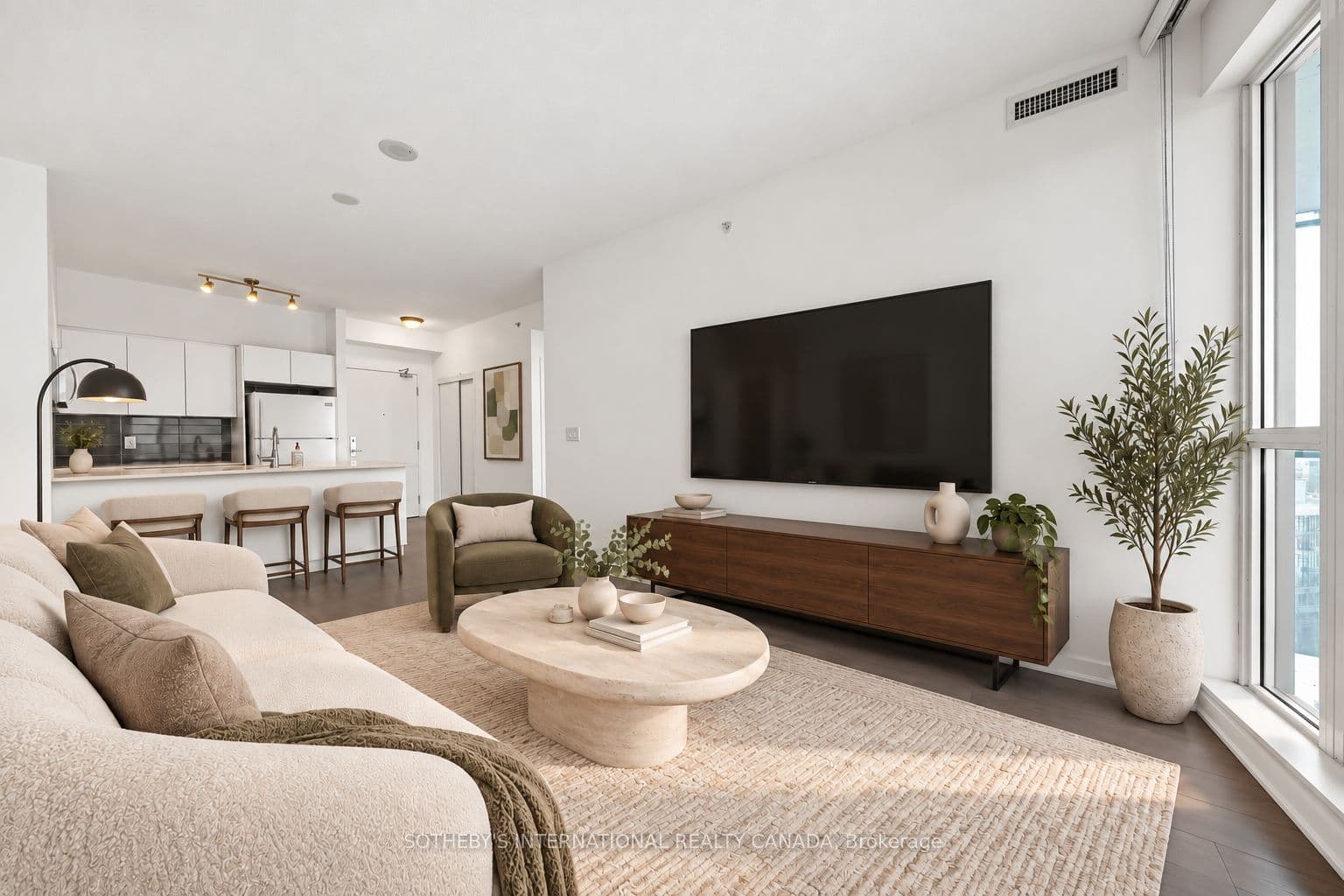Suite 1616 · Floor 16, Unit 1616 · 150 East Liberty St
