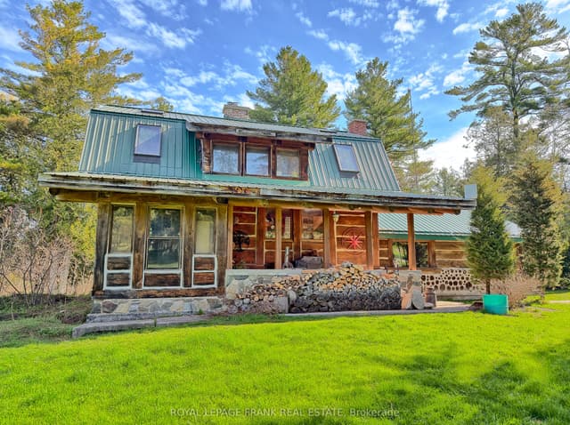 Detached at 1464 County Road 28, Quinte West, ON K0K 1H0