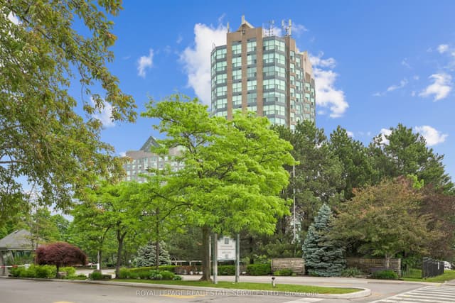 Condo Apartment at 2155 Burnhamthorpe Road 1211, Mississauga, ON L5L 5P4