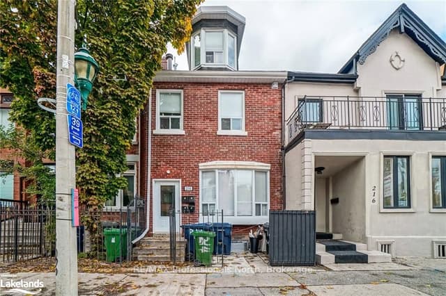 Fourplex at 214 Gerrard Street E, Toronto, ON M5A 2E6, Toronto C08