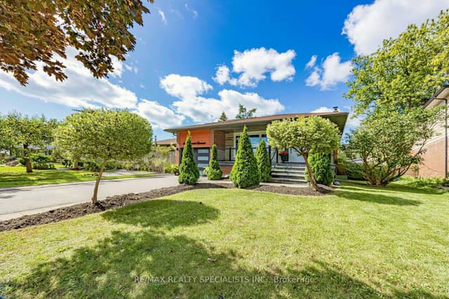 Detached at 16 Langevin Crescent, Toronto, ON M1C 2B6, Toronto E10