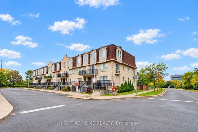 Condo Townhouse at 55 George Appleton Way 2095, Toronto, ON M3M 0A2, Toronto W05