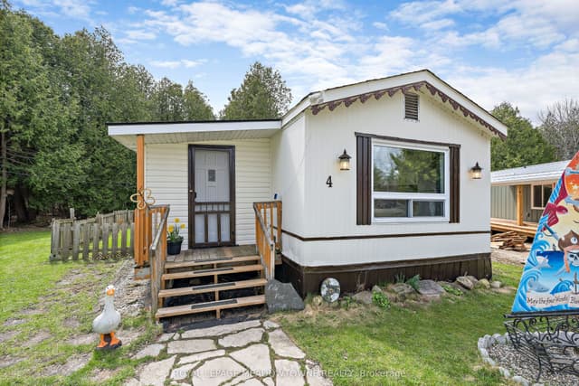 MobileTrailer at 4 Laurel Lane, Erin, ON N0B 1T0