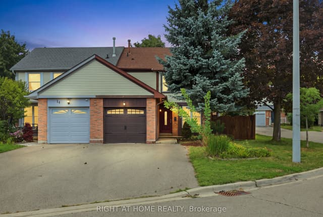 Semi-Detached at 16 Kindle Court, Brampton, ON L6Z 1B2