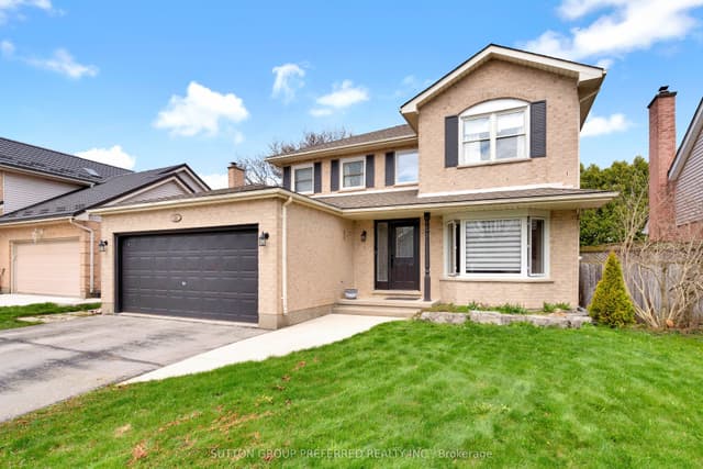 Detached at 122 Laurel Street, London North, ON N6H 4X1
