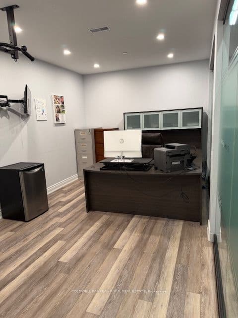 Office at 2691 Markham Road 21, Toronto, ON M1X 1L4, Toronto E11