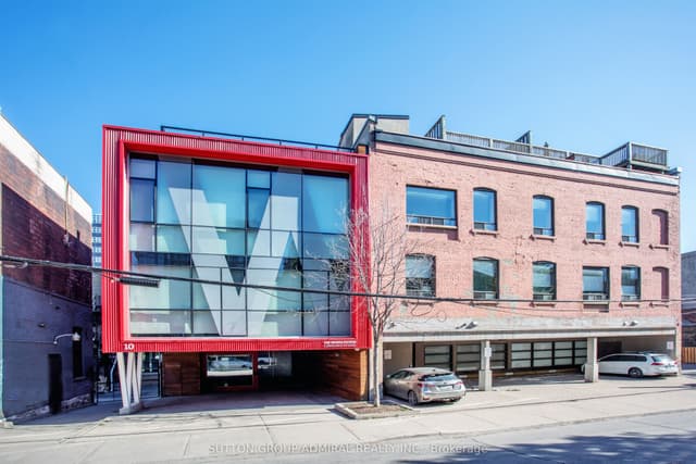 Office at 10 Britain Street, Toronto, ON M5A 1S2, Toronto C08