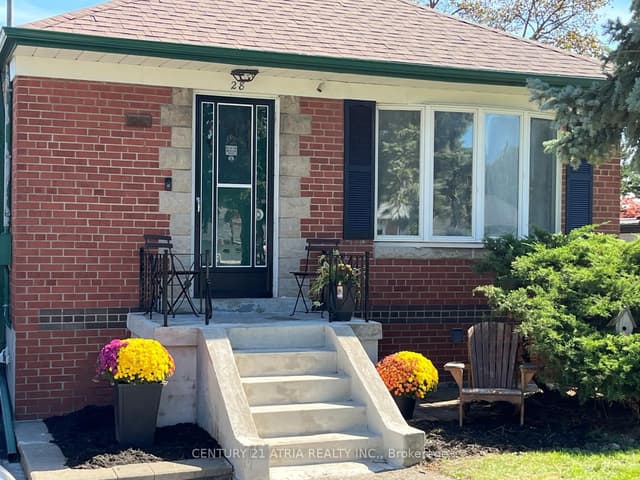 Detached at 28 Willowhurst Crescent Bsmt, Toronto, ON M1R 3R6, Toronto E04