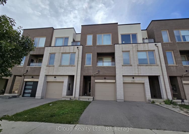 168 Squire Crescent