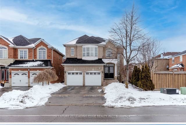 Detached at 552 Melville Avenue, Vaughan, ON L6A 2M3