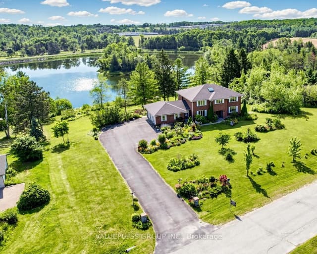 Detached at 9 Island Lake Drive, Whitchurch-Stouffville, ON L4A 7X4