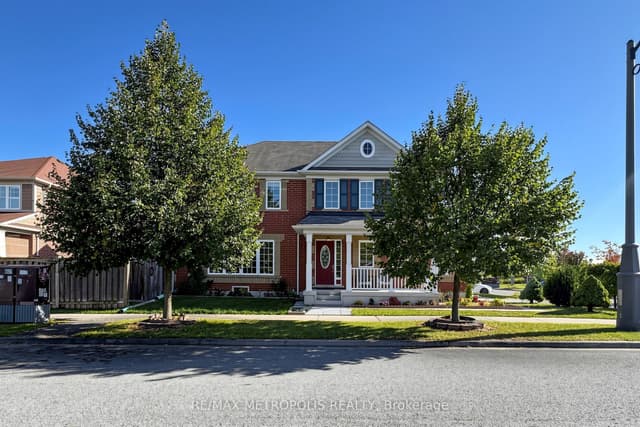 Detached at 1913 Liatris Drive, Pickering, ON L1X 0A7