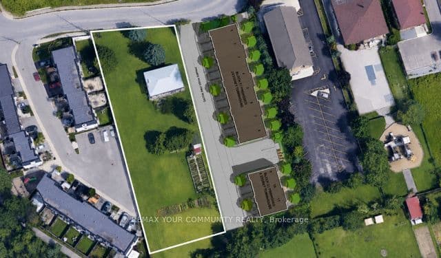 Detached at 225 16th Avenue, Richmond Hill, ON L4C 7A6