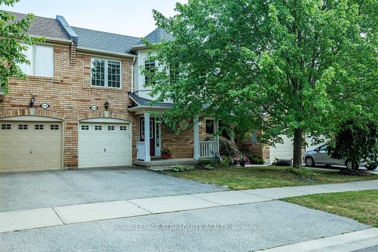 2458 Baintree Crescent