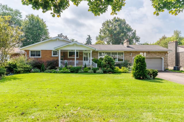 Detached at 7260 McColl Drive, Niagara Falls, ON L2J 1G8