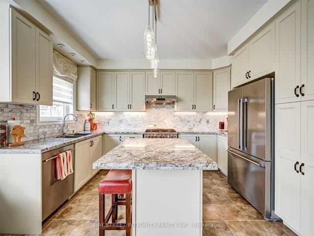 Semi-Detached at 537 Stream Crescent, Oakville, ON L6M 1N7